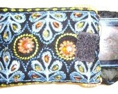 Varanasi Style for your i pod or Cell in BLUE GREEN iPhone 3G, iPod-Touch, BlackBerry, MP3, Sleeve - PADDED