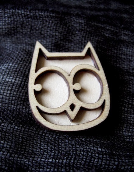 Hoooooot Brooch