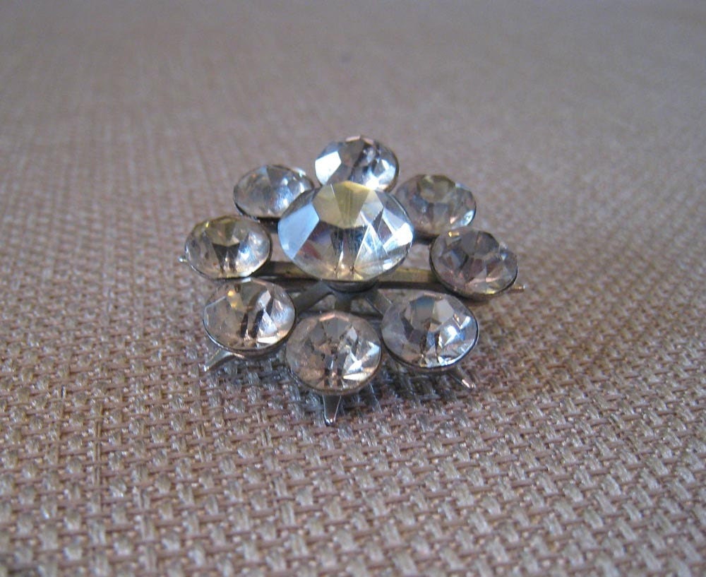 Starburst Pin