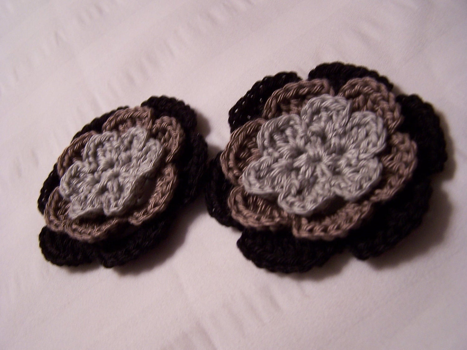 Appliques 2 hand crocheted flowers 2.5 inch embellishment sew on cotton grey taupe black