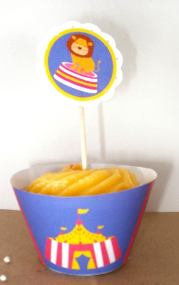 Circus Carnival Cupcake Wrappers & Toppers Set Il_570xn