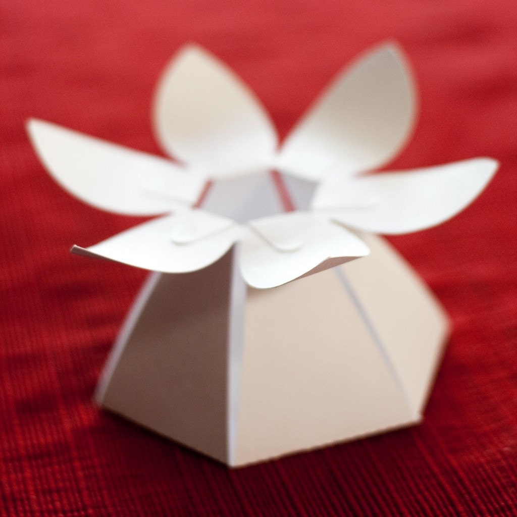 MAPLE LEAVES add-on for our DIY favor boxes - 10-count