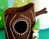 Niles Gnome and Tree Cabin PDF Pattern