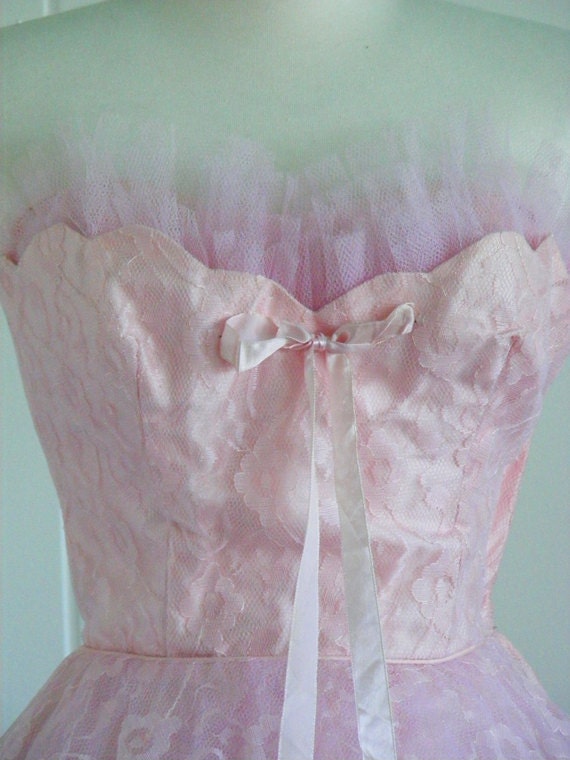 1950's VIntage Pink  Tulle and Lace Party Dress
