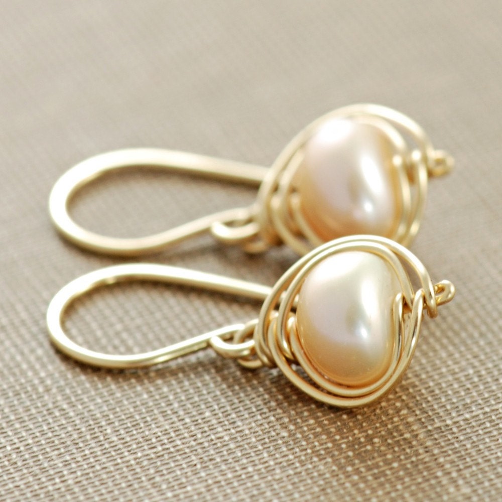 Peach Pearl Earrings 14k Gold Fill, Delicate Pearl Dangle Earrings, June Birthstone Jewelry, aubepine