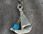 Mother of Pearl White Sail Boat Nautical Shell MOP Silver Chain Pendant Necklace
