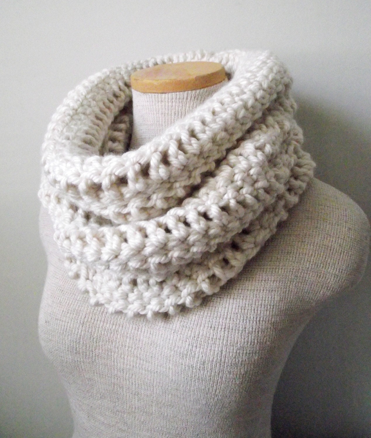 The Yorkshire Cowl in Houston Cream