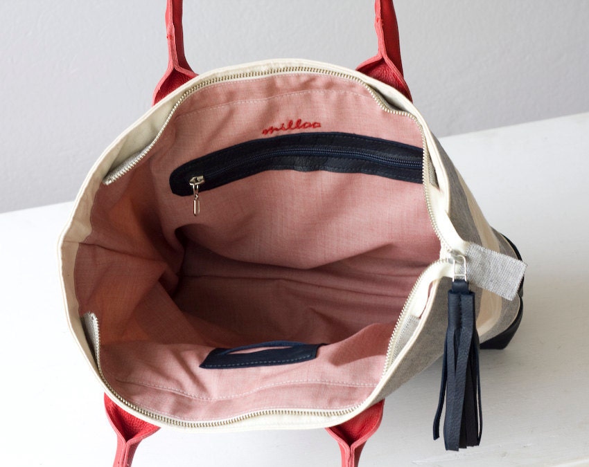 Kallisto bag in stripe canvas with red and dark blue leather