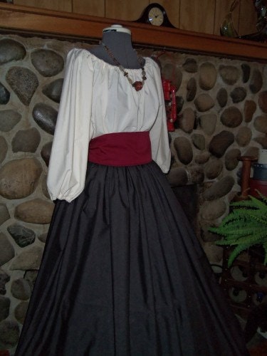 Renaissance Costume Civil War Skirt Peasant Pirate Blouse and Costume Reenactment 3pc