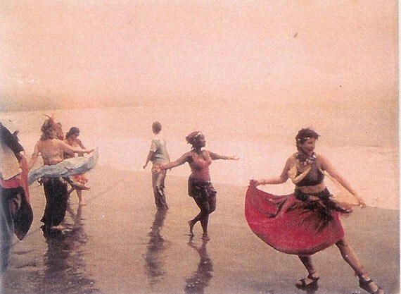 Beach dancers- photo magnet