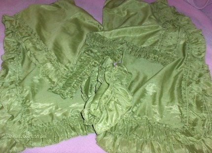 VINTAGE FABULOUS CAFE CURTAINS AND TIE BACKS