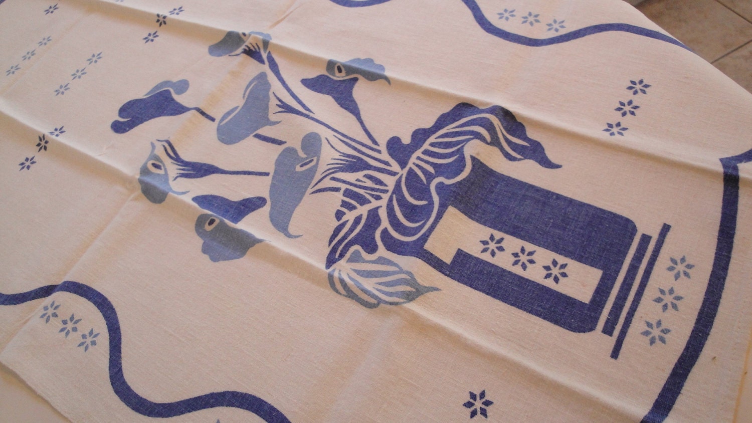 Vintage Startex Linen Tea Towel Blue Lillies