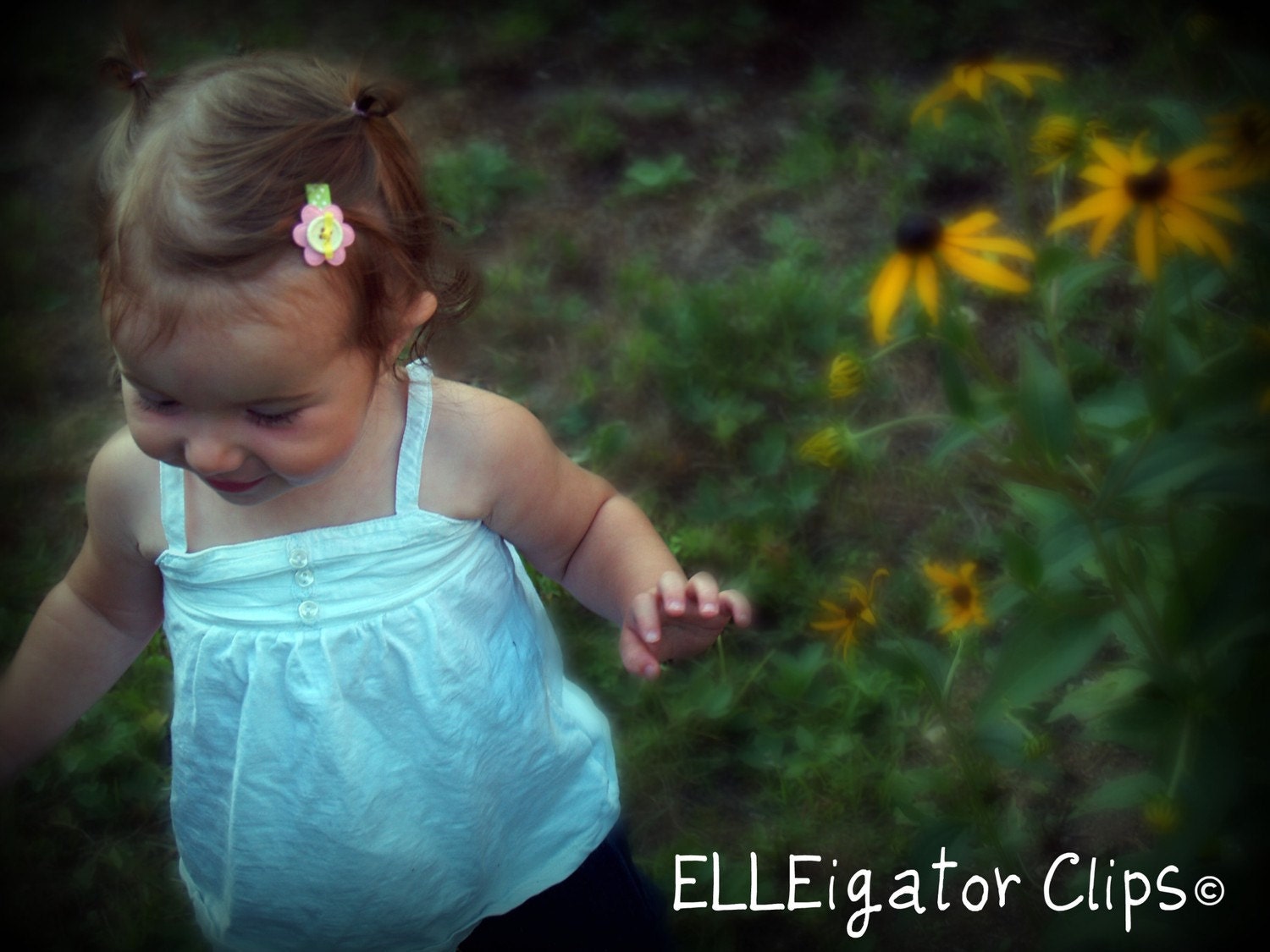 Cloe - Everyday Button Hair Clip Set / Girls Hair Clips / Button Hair Clips