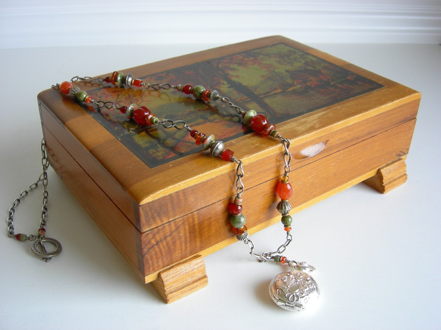 Vintage Wood Box for Jewelry Trinkets Keepsakes