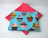 Reusable Snack Bag and Sandwich bag set of 2 in Cupcakes and Fuchsia - ready to ship