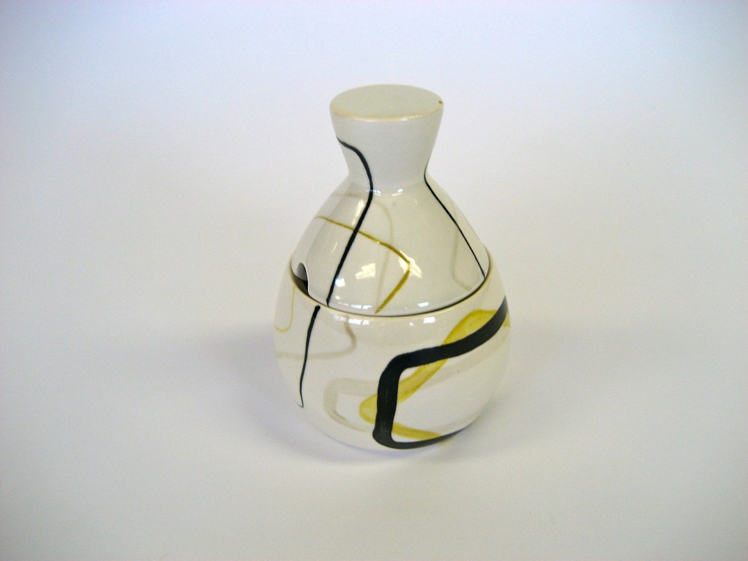 Redwing sugar jar