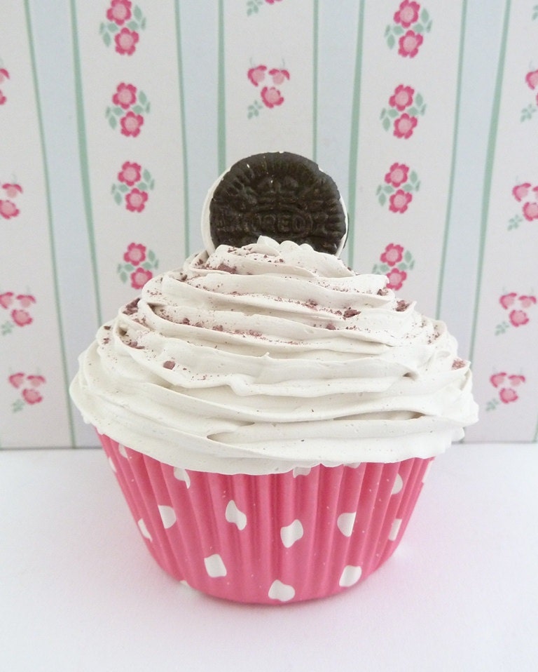 Oreo Cookie Fake Cupcake for sweet 16 party decoration , quinceanera , bridal shower favor centerpieces ,baby shower favor  white icing