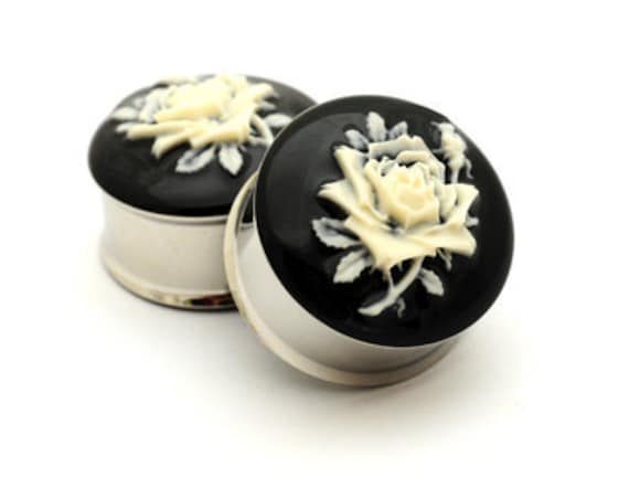 Flower Cameo Resin Plugs gauges - 1 inch only STYLE 2