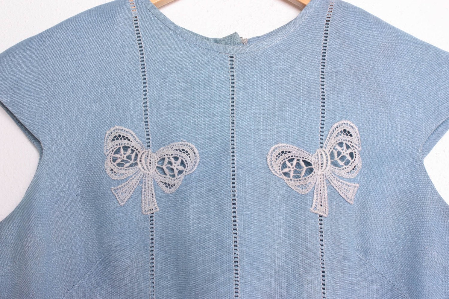 30s / 40s Blue Linen Dress w/ Lace Bow Detail - Womens S / M