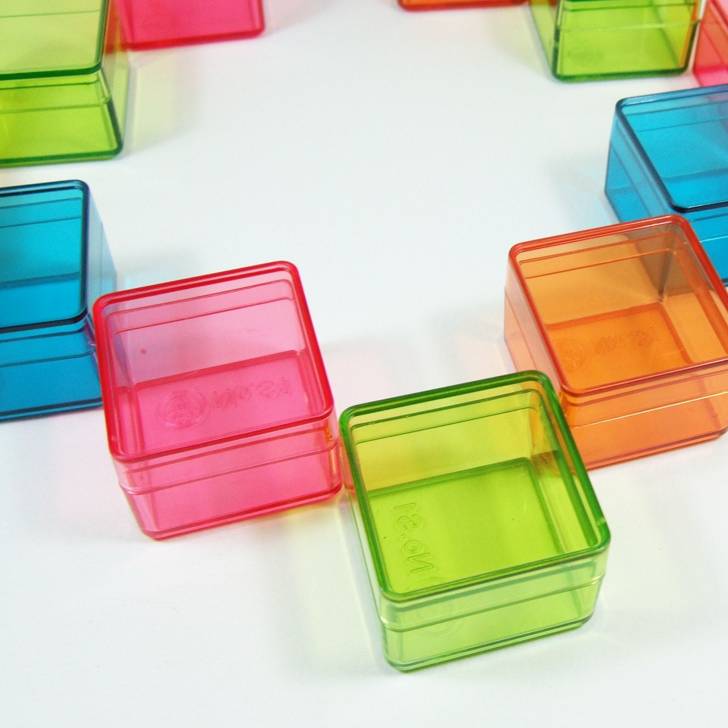 Tiny Color Square Plastic Boxes - 10 Dozens Wholesale