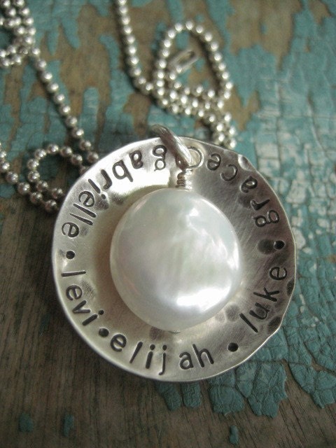 hammered names around pearl personalized sterling silver necklace