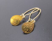 Dainty Paisley Earrings - Gold