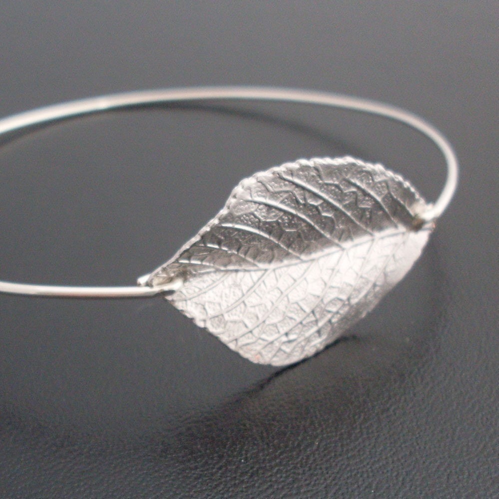 Silver Leaf Bangle Bracelet, Silver Leaf Bracelet, Silver Leaf Jewelry, Real Leaf Charm Bracelet, Silver Jewelry, Nature Inspired Jewelry