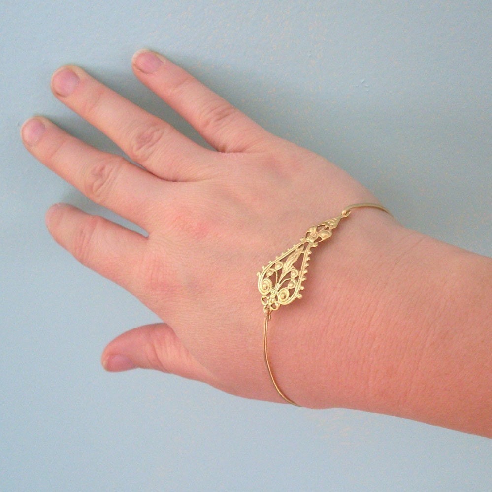 Filigree Bangle Bracelet Maylana - Gold, Filigree Bracelet, Boho, Gypsy, Boho Chic, Bohemian Bracelet, Boho Jewelry, Filigree Jewelry