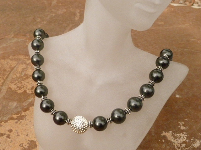 An Evening Affair - Dark Grey Pearl Necklace
