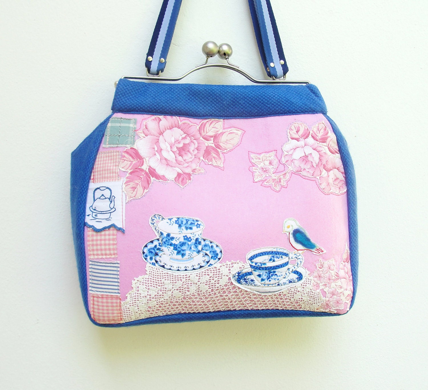 Tea Time Bag - Vintage Embroidery and Treasures, Kiss-lock
