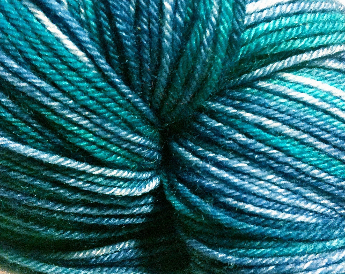 Wüllenstudio "Tangled Up In Blue"" Sock Yarn Mini-Skein