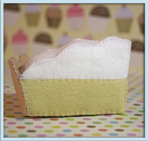 Wool Felt Play Food - Cream or Lemon Meringue Pie
