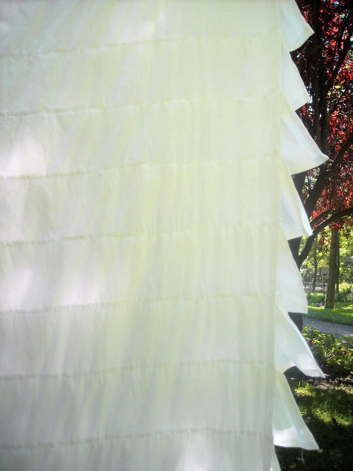 Small Ruffles Curtain