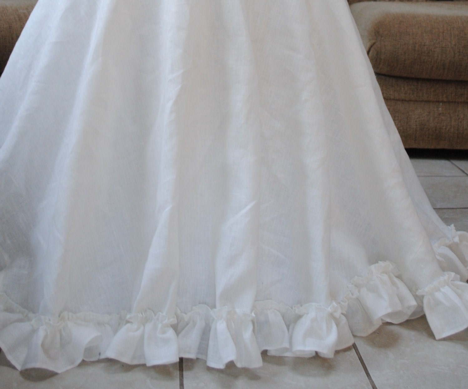 White Linen Table Cover with Ruffle Trim