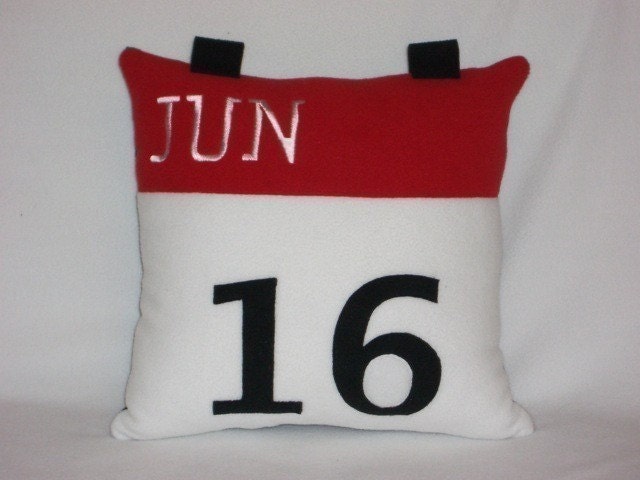 Calendar Icon Pillow