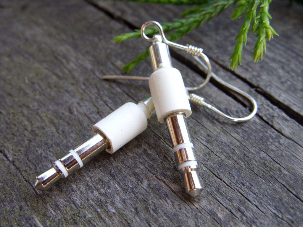 iPod mini jack earrings apple geek jewelry mac white grey upcycled recycled geekery for her geeky girl apple jewelry