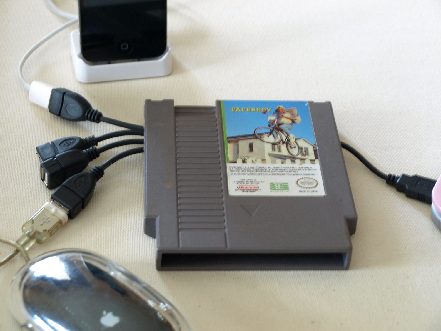 NES Paperboy Nintendo Cartridge - USB Hub - iPhone 5