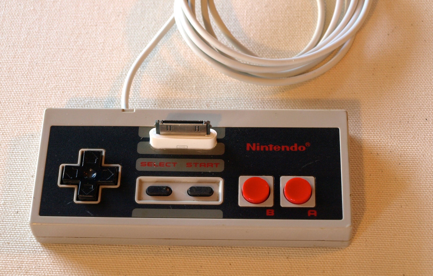 Nintendo Controller iPhone Dock