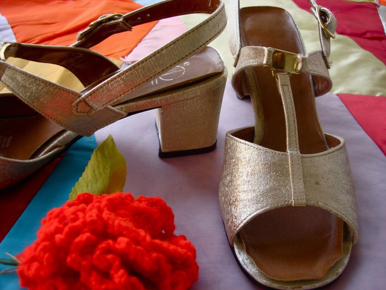 Vintage Glam Sandals Metallic Gold Lame . . . Gold Lame Dance Shoes