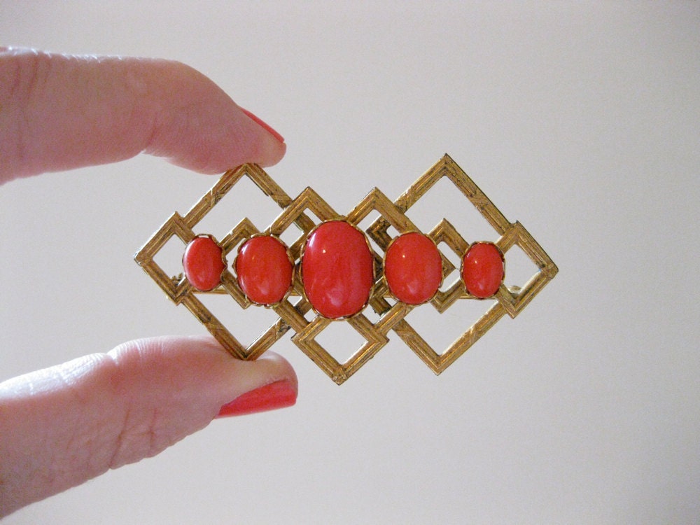 vintage 50s Miriam Haskell art deco coral glass brooch