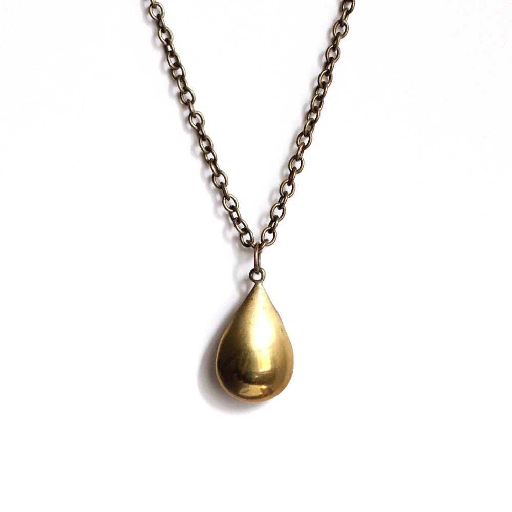 golden tear drop necklace