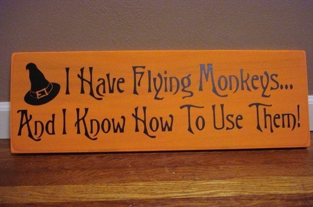 FLYING MONKEYS wood/vinyl sign HALLOWEEN