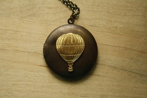 Vintage Hot Air Balloon Locket, Air Balloon Pendant, Unique Necklace, Long Pendant Necklaces, Dark Chain, Two Tone Metal Jewelry