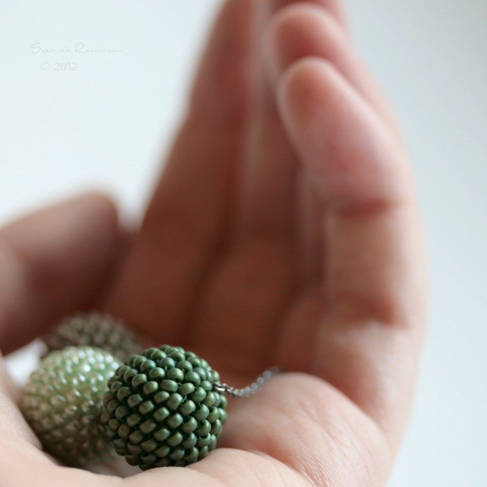 Avocado Green And Gray Three Beaded Beads Necklace.
