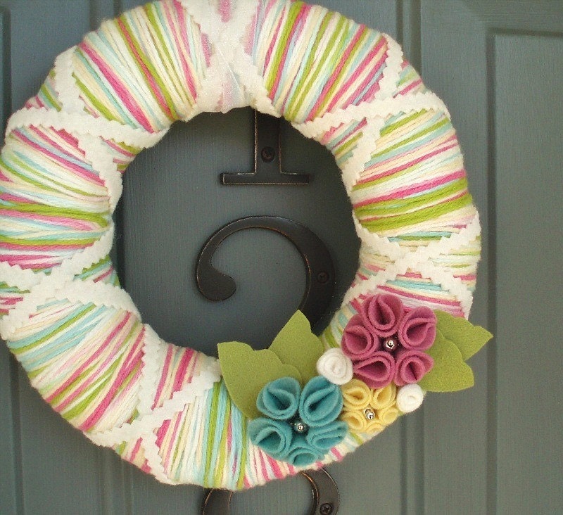 Yarn Wreath Felt Handmade Door Decoration - Candy Mix 8in