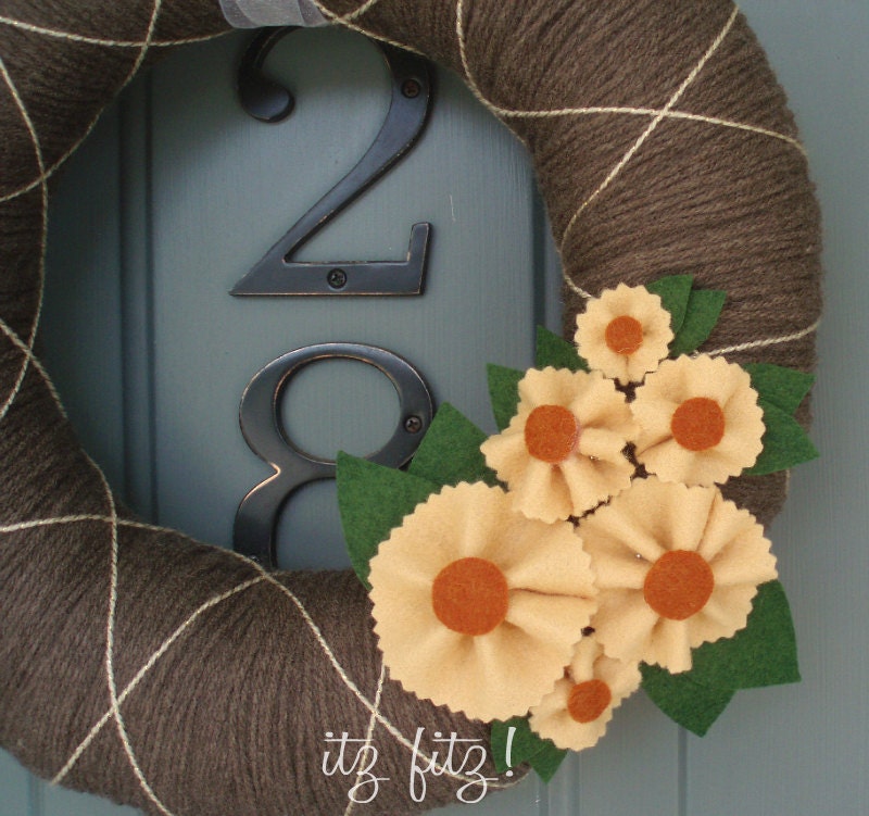 Yarn Wreath Felt Handmade Door Decoration -  Sunflower 12in