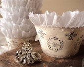 Royale Romance. Twelve Cupcake Holders with Royal French Bees