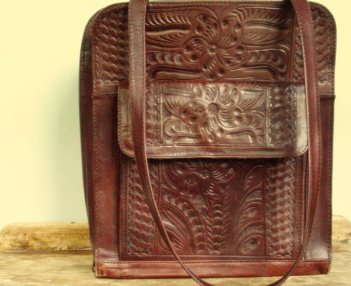 VINTAGE LEATHER EMBROIDERED BAG