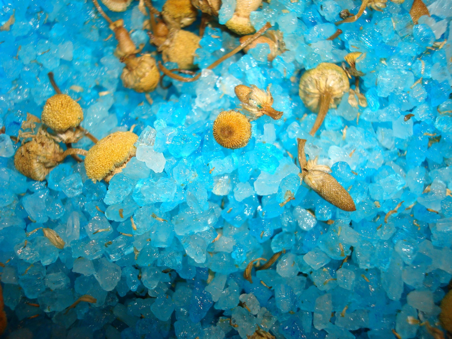 Caress Your Mind Chamomile Bath Salts