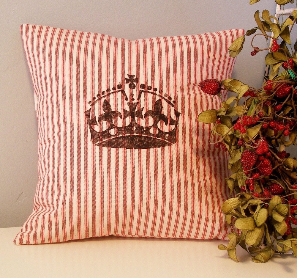 Lino Block Printed Crown Pillow